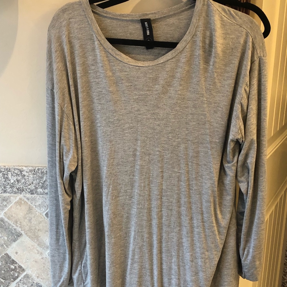Agnes and Dora easy tee Medijm